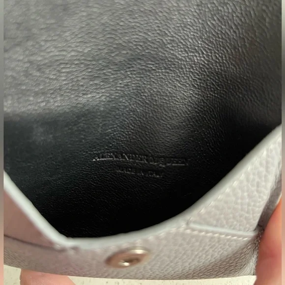 Alexander McQueen Grey Leather Envelope Card Holder - Picture 11 of 13